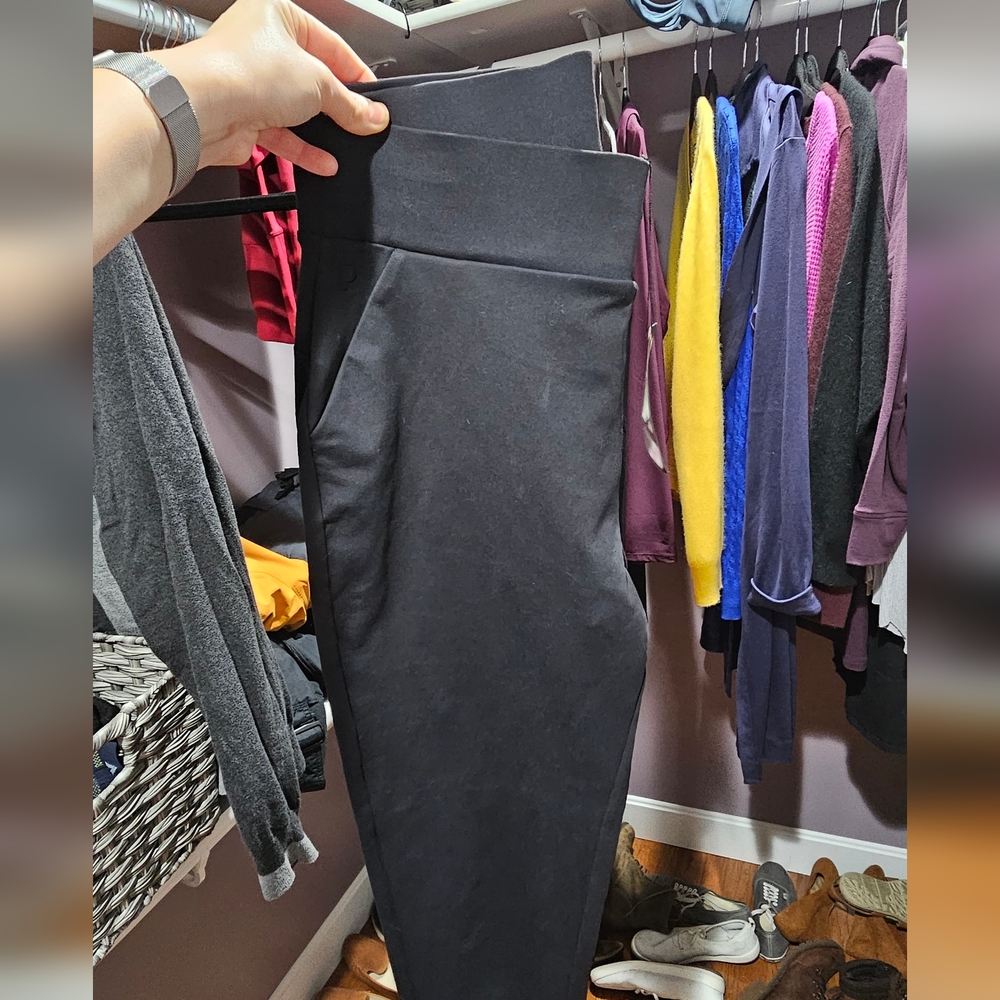 Public Rec Women's All Day Jogger Blacker